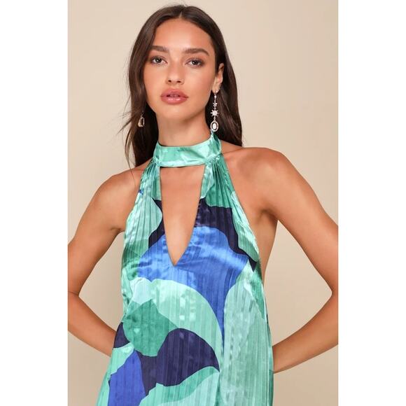 Lulus “Prime Poise” Green and Blue Abstract Satin Halter Maxi Dress – Medium NWT - Picture 3 of 8